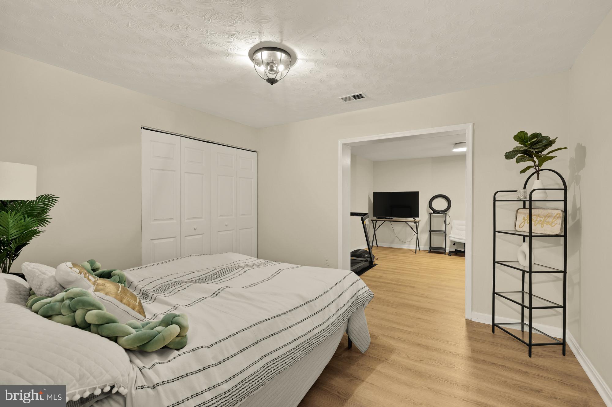 4721 Pickett Road Fairfax, VA 22032 - Photo 52 of 58