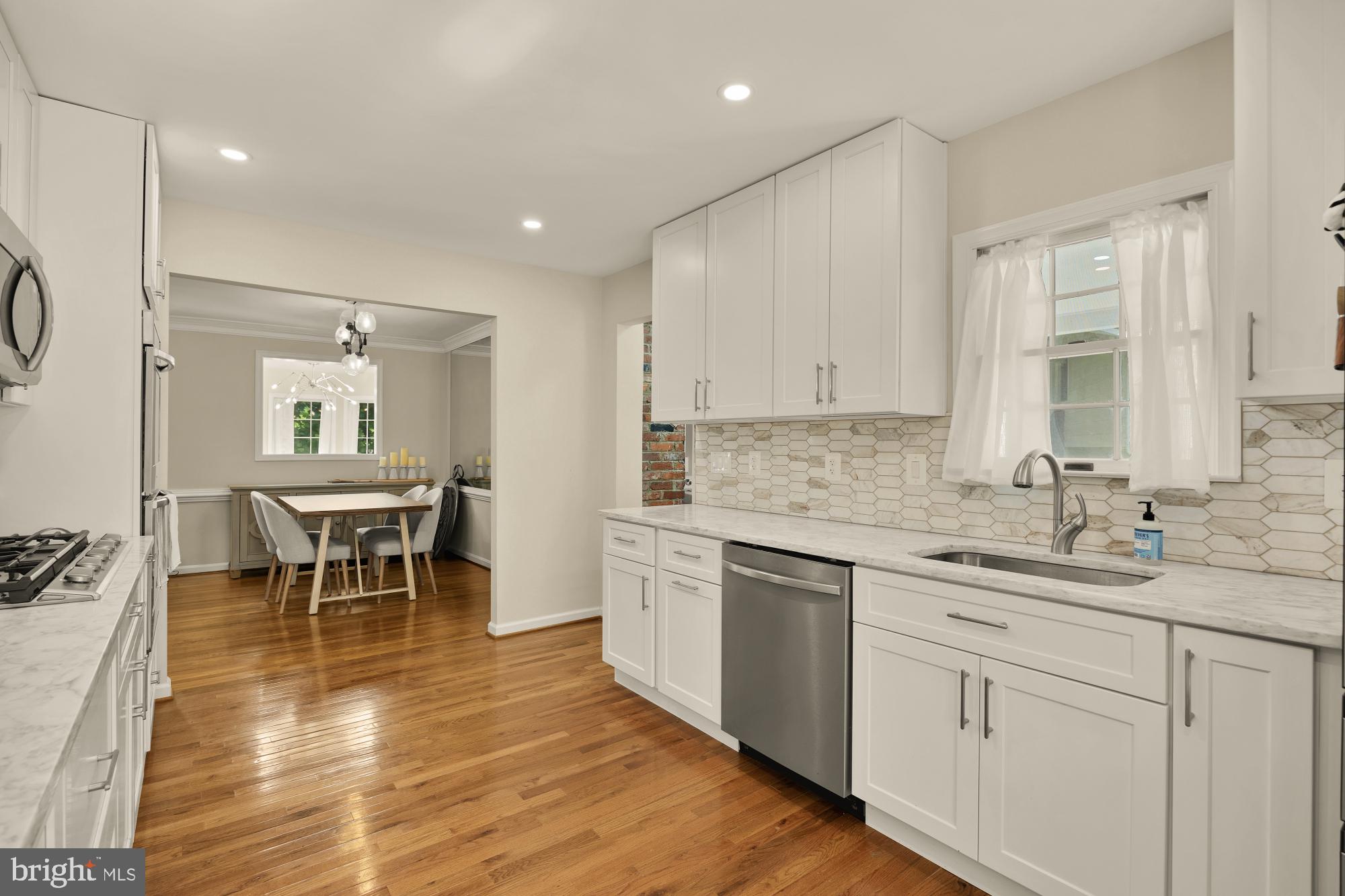 4721 Pickett Road Fairfax, VA 22032 - Photo 9 of 58