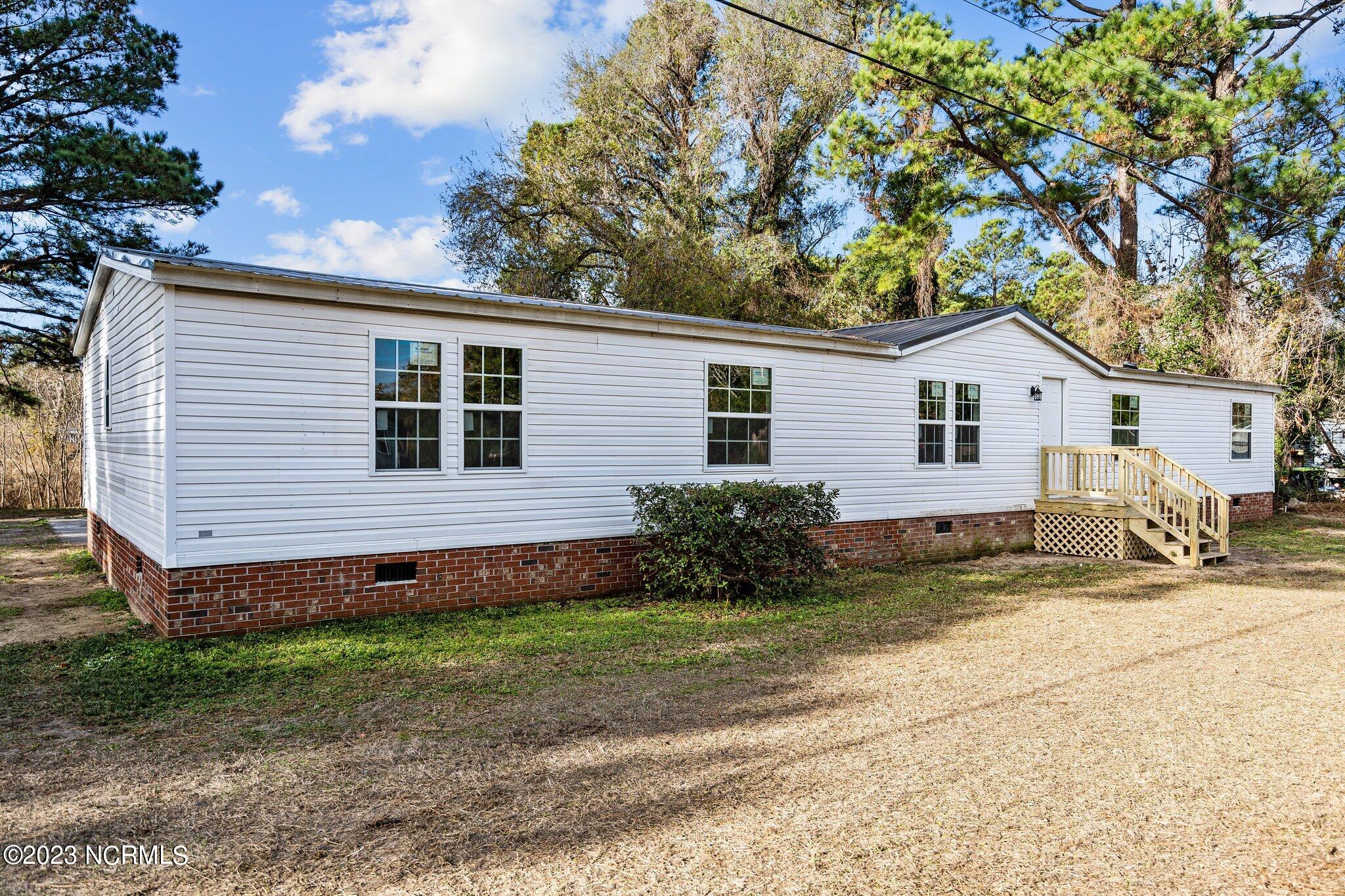 120 Old Farm Road Hampstead, NC 28443 - Photo 44 of 54 44-web-or-mls-DSC07025