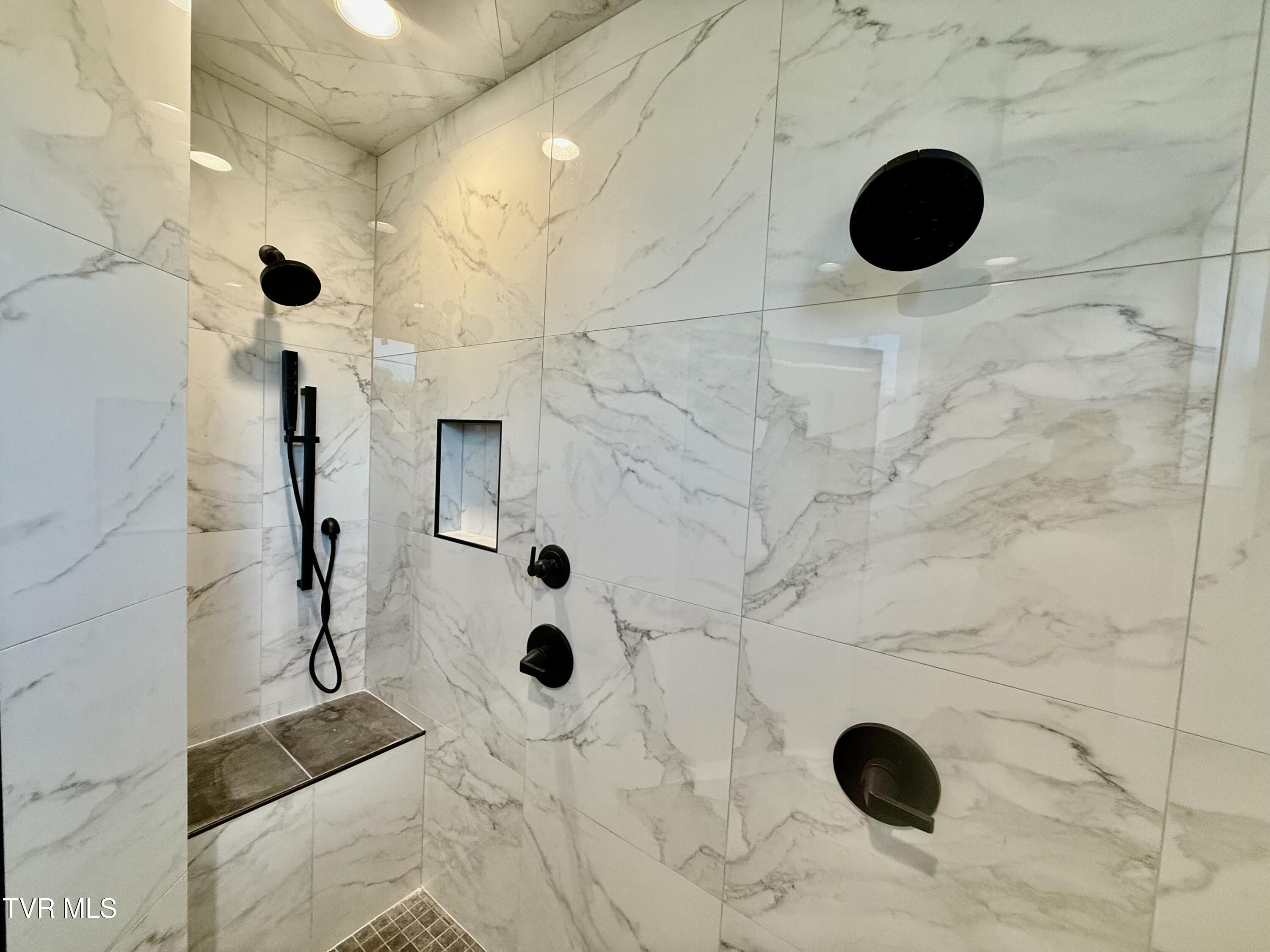 2114 Powell River Road Tazewell, TN 37879 - Photo 30 of 108 _Pic30 (17)