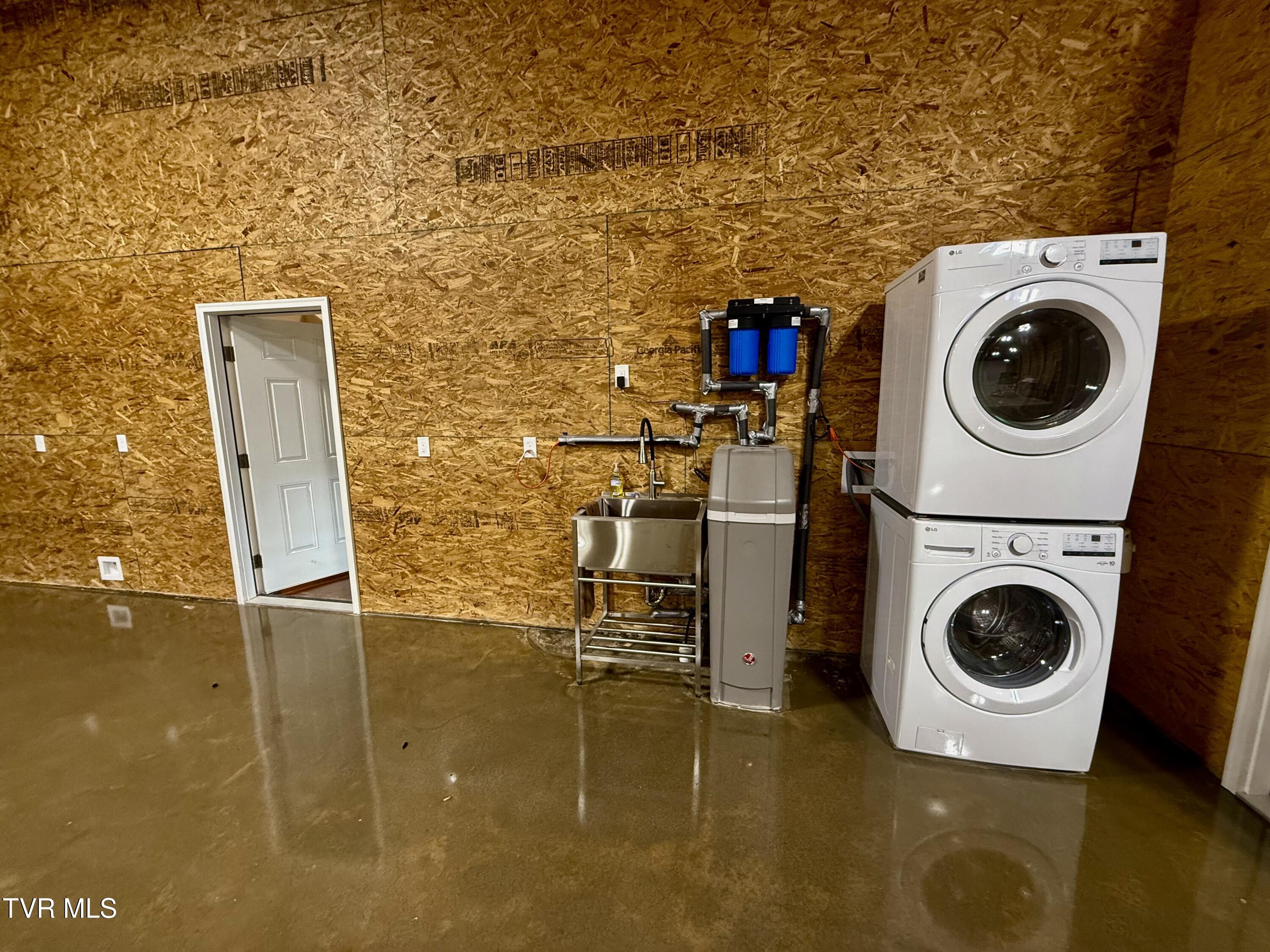 2114 Powell River Road Tazewell, TN 37879 - Photo 55 of 108 _Pic54 (9)