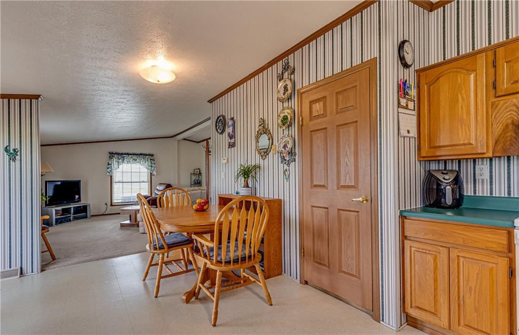 22176 East 1100th Road Pleasanton, KS 66075 - Photo 24 of 60