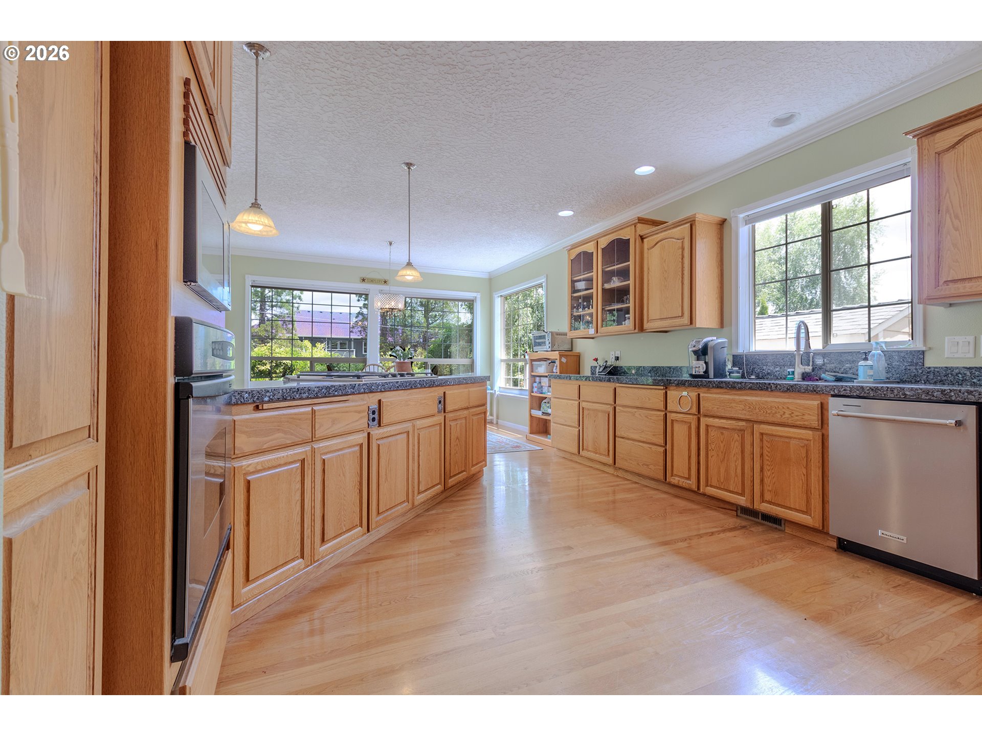 1371 Ranier Loop Northwest Salem, OR 97304 - Photo 16 of 47 Gallery Image 16
