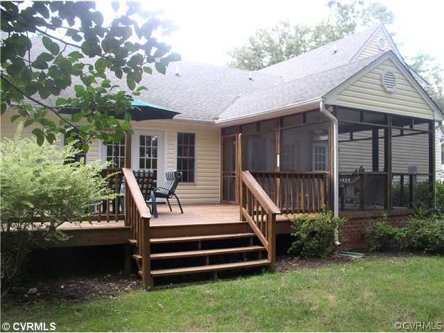 7285 Turner Road Richmond, VA 23231 - Photo 12 of 17 Patio/Deck - Screen Porch and Deck