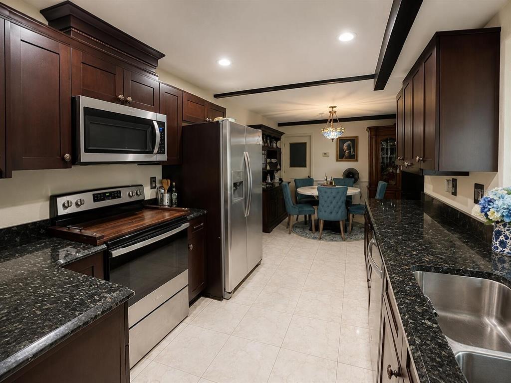 7317 Lime Tree Court Sebring, FL 33876 - Photo 5 of 18