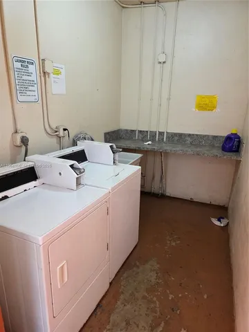 $1,450 | 4731 Northwest 10th Court, Unit 210, Plantation, FL 33313