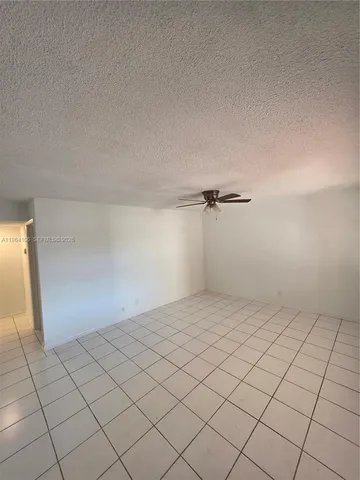 $1,450 | 4731 Northwest 10th Court, Unit 210, Plantation, FL 33313