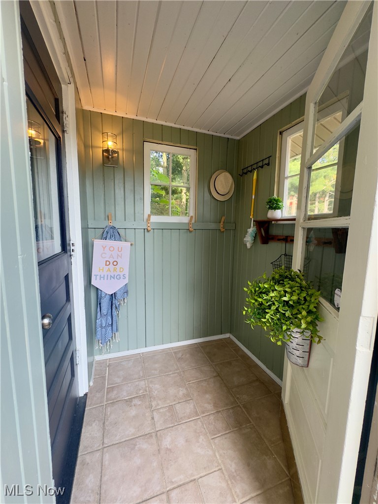 2448 South Columbus Road Wooster, OH 44691 - Photo 17 of 24 Gallery Image 17