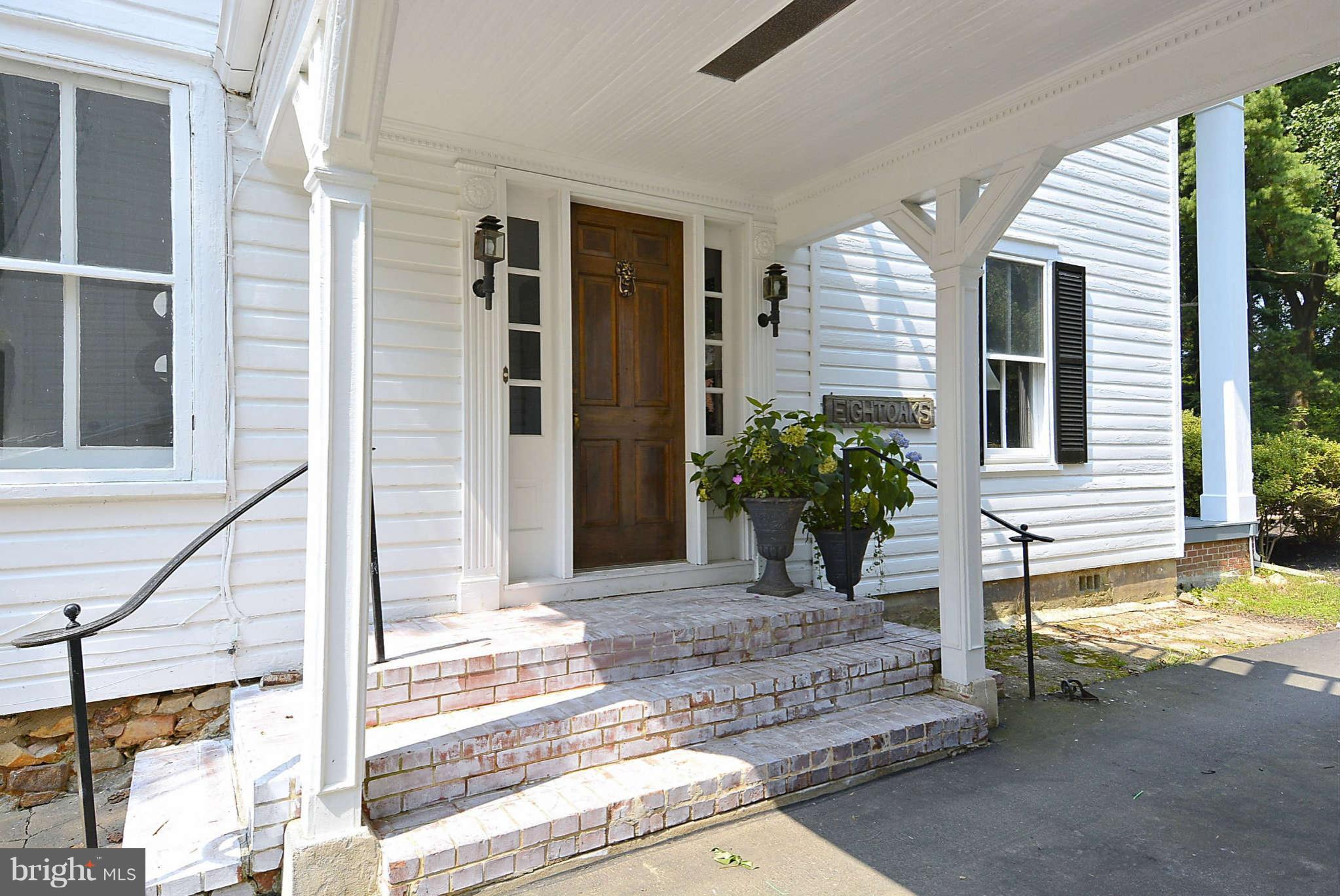 Main Entry Under Breezeway