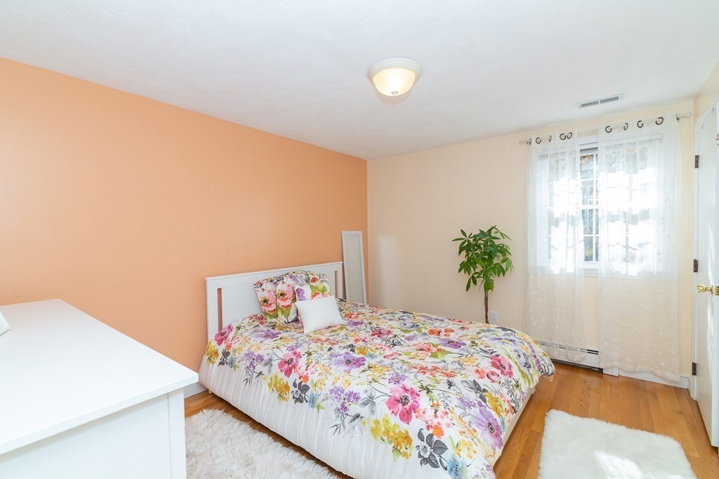 1323 Old Worcester Road Framingham, MA 01701 - Photo 10 of 23 Gallery Image 10