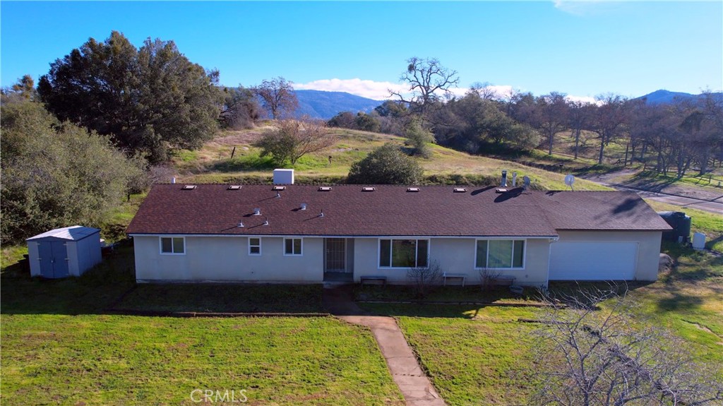 28549 Auberry Road Clovis, CA 93619 - Photo 11 of 44