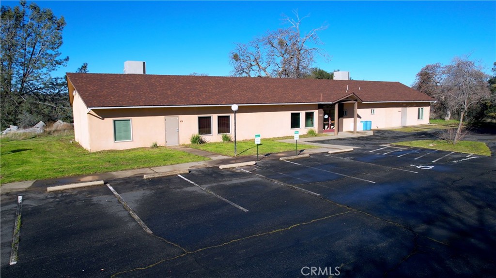 28549 Auberry Road Clovis, CA 93619 - Photo 19 of 44