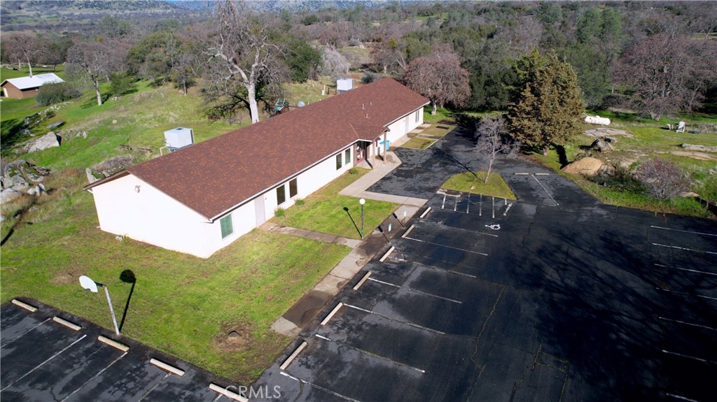 28549 Auberry Road Clovis, CA 93619 - Photo 27 of 44