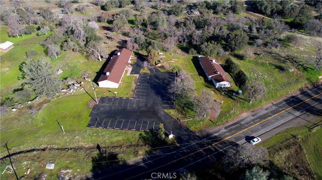 28549 Auberry Road Clovis, CA 93619 - Photo 3 of 44