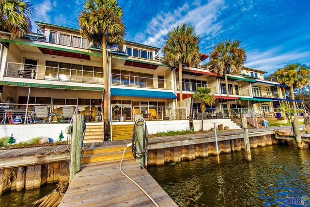 $278,000 | 3031 Barrow Street, Unit 6, Houma, LA 70360