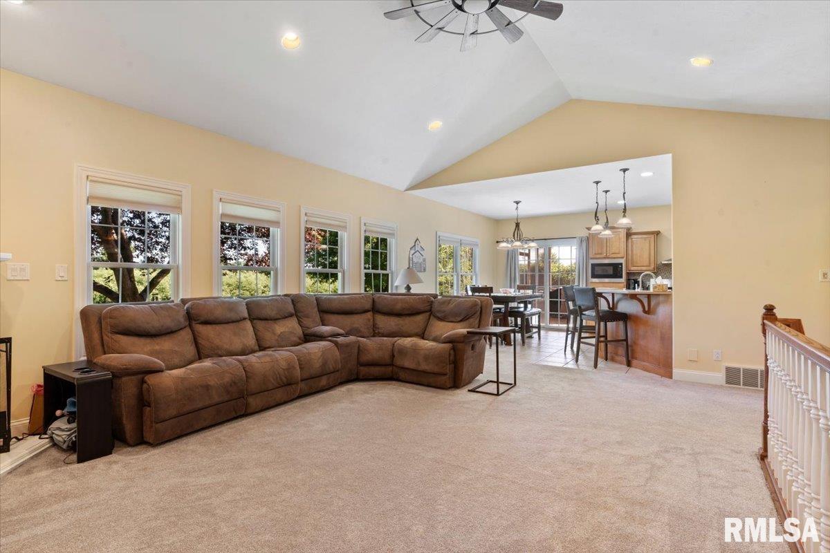 5616 Legacy Lane Springfield, IL 62711 - Photo 12 of 54
