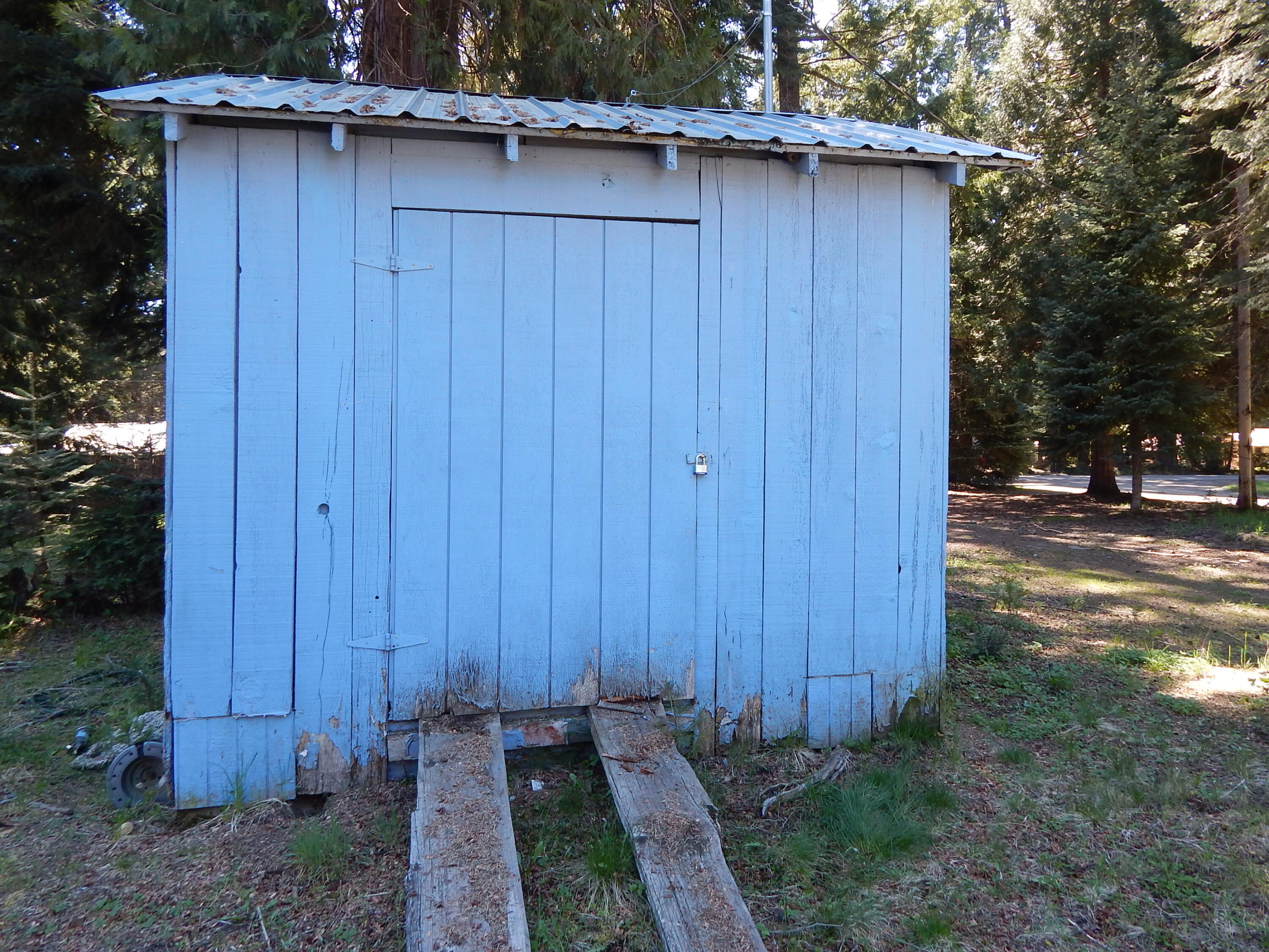 356 M Lane Prospect, OR 97536 - Photo 5 of 5 DSCN6091
