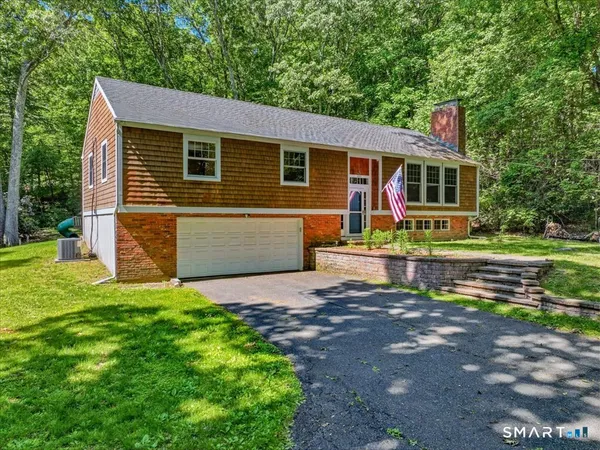 $565,000 | 221 Duck Hole Road, Madison, CT 06443