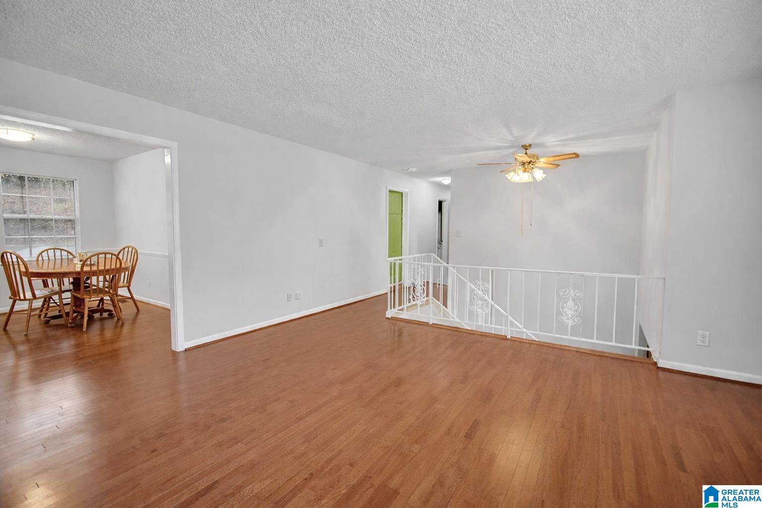 1445 Navajo Trail Alabaster, AL 35007 - Photo 2 of 30