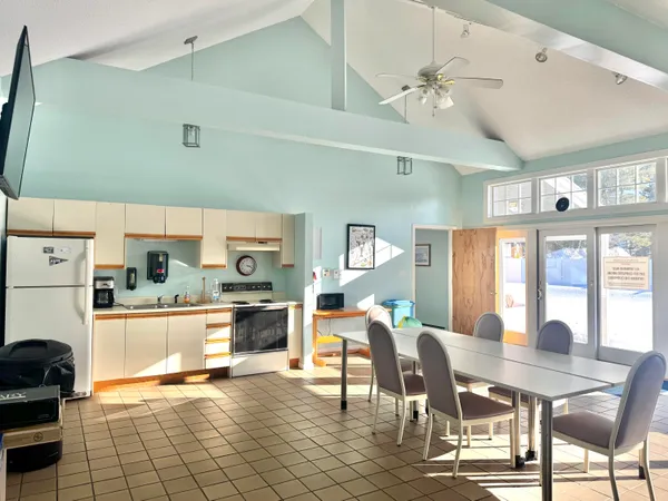 $599,000 | 146 West Grand Avenue, Unit 52, Old Orchard Beach, ME 04063