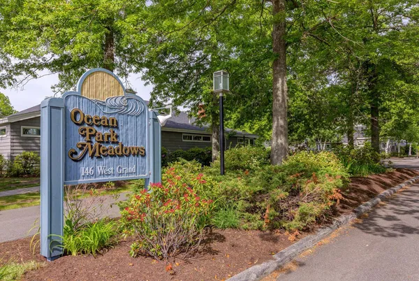 $599,000 | 146 West Grand Avenue, Unit 52, Old Orchard Beach, ME 04063