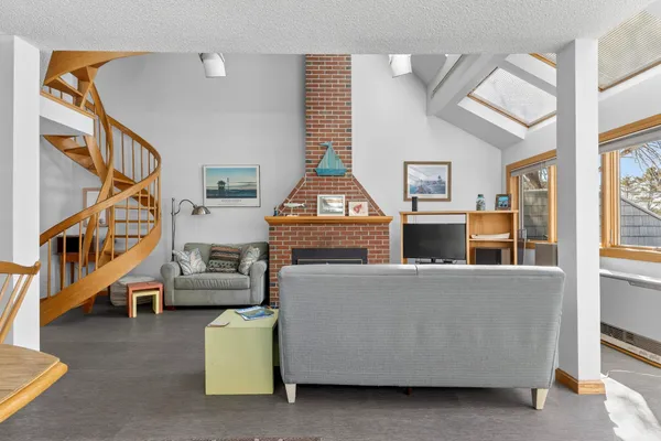 $599,000 | 146 West Grand Avenue, Unit 52, Old Orchard Beach, ME 04063
