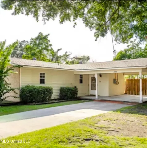 $160,000 | 4707 Old Mobile Avenue, Pascagoula, MS 39581