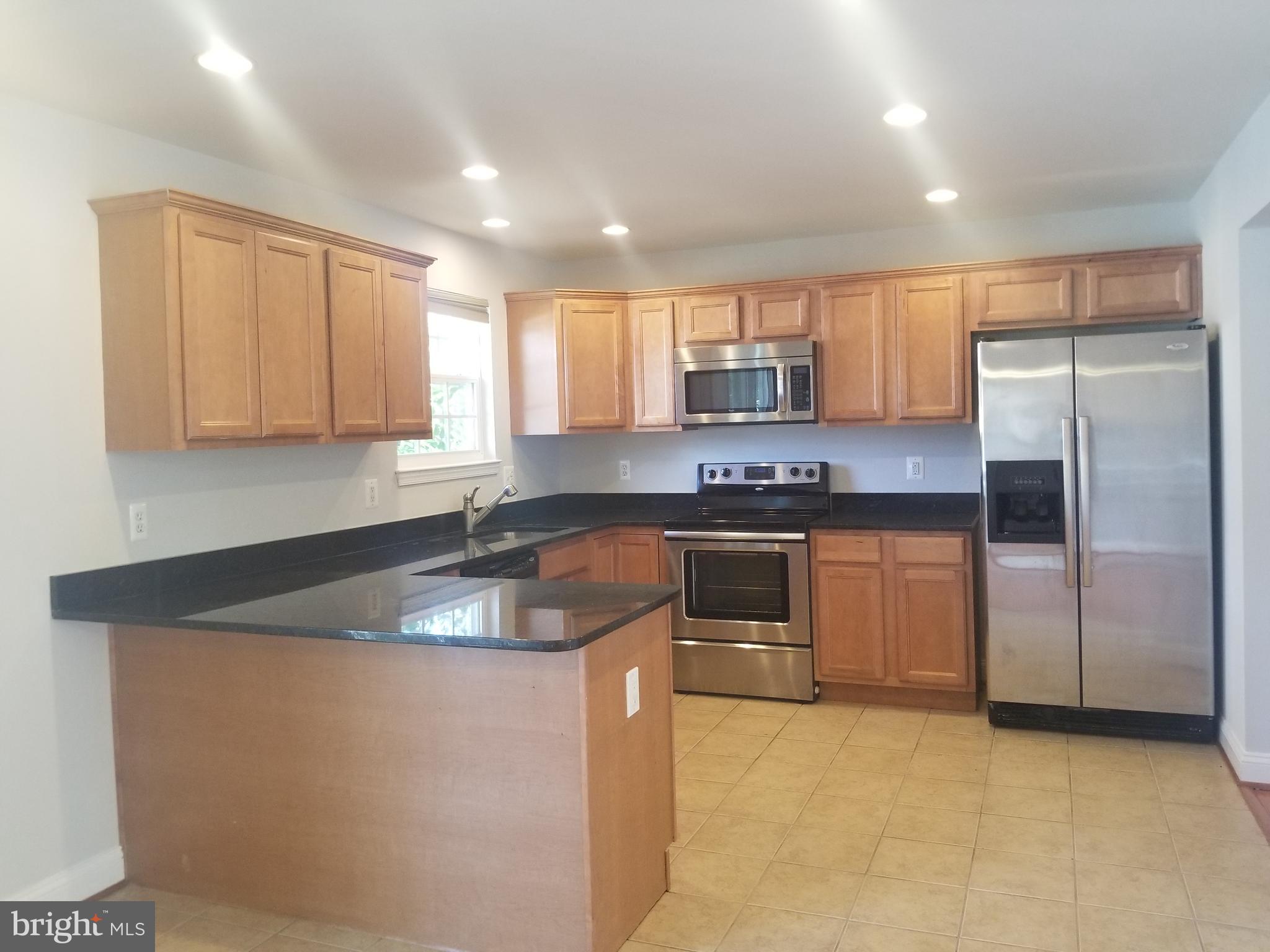 702 Holy Cross Road Baltimore, MD 21225 - Photo 15 of 69 Gallery Image 15