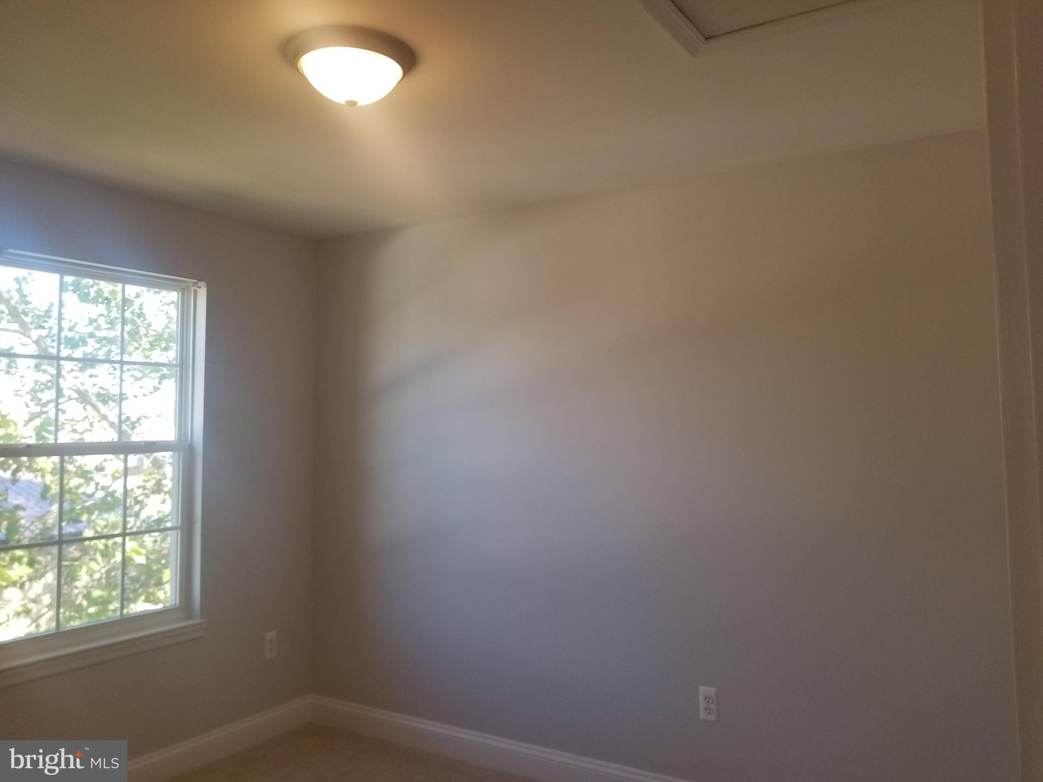 702 Holy Cross Road Baltimore, MD 21225 - Photo 36 of 69 Gallery Image 36
