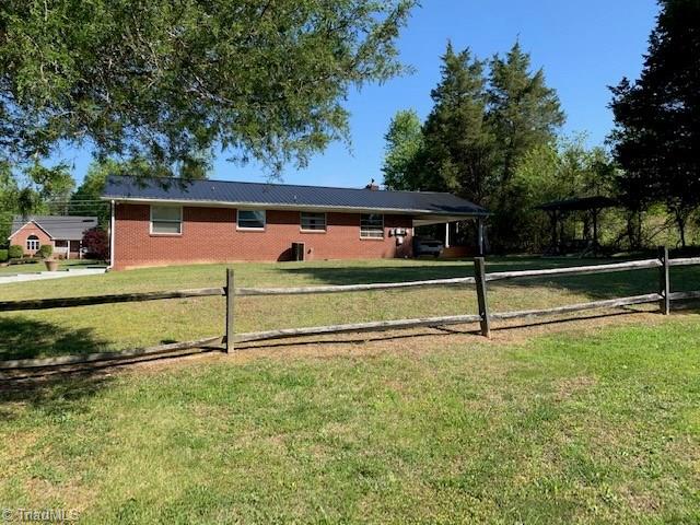 826 Welcome-Bethesda Road Lexington, NC 27295 - Photo 4 of 15 Gallery Image 4