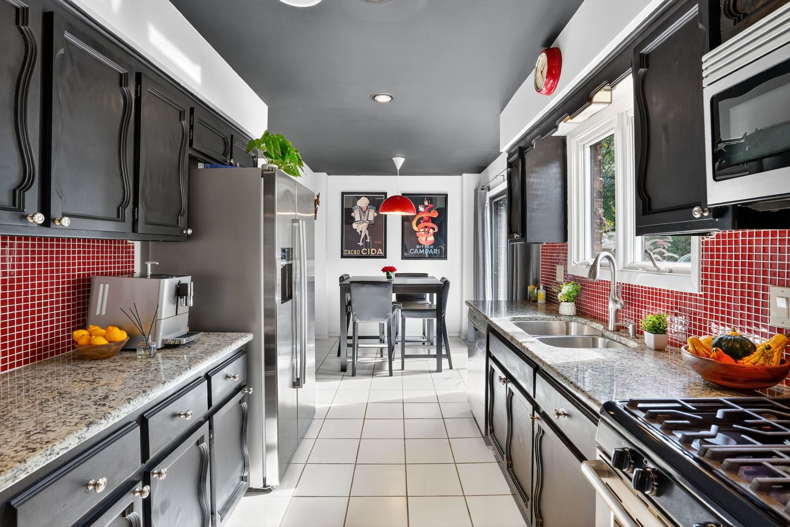 1403 Sheridan Road Wilmette, IL 60091 - Photo 7 of 32