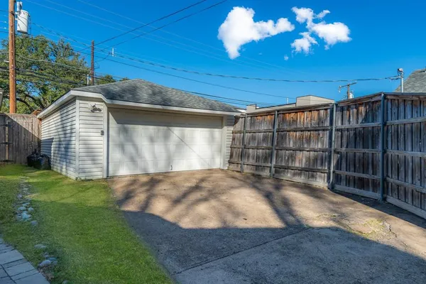 $4,300 | 6455 Sondra Drive, Dallas, TX 75214
