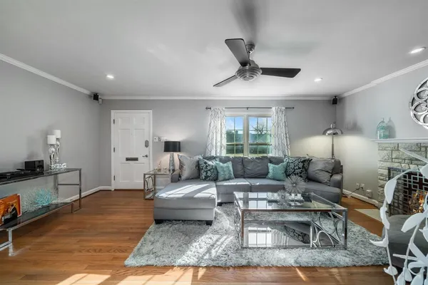 $4,300 | 6455 Sondra Drive, Dallas, TX 75214