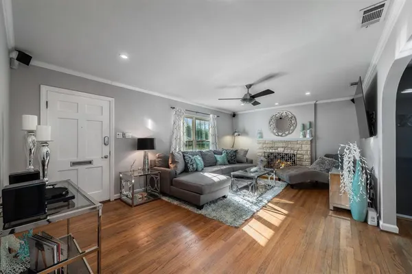 $4,300 | 6455 Sondra Drive, Dallas, TX 75214
