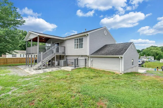 $367,000 | 901 Samantha Circle, Roanoke, VA 24019