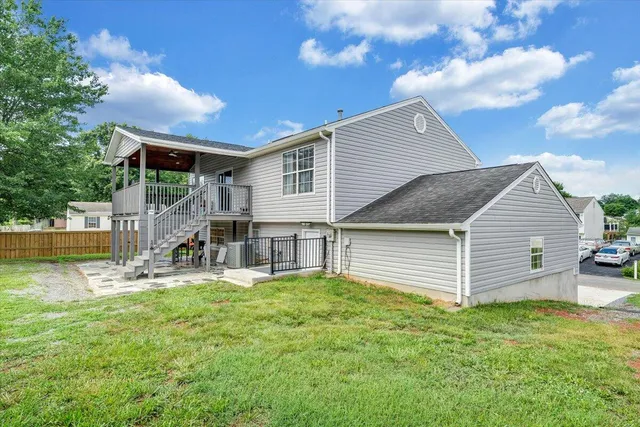 $367,000 | 901 Samantha Circle, Roanoke, VA 24019