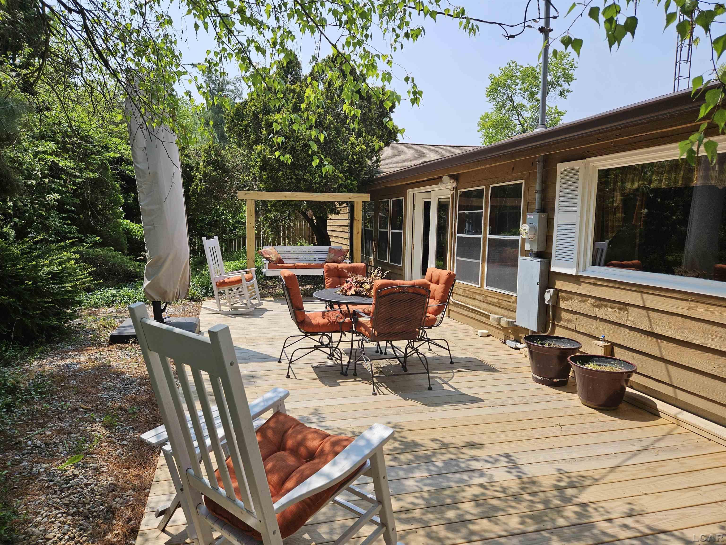 1685 East Carleton Road Adrian, MI 49221 - Photo 4 of 47 50109481-3.JPG