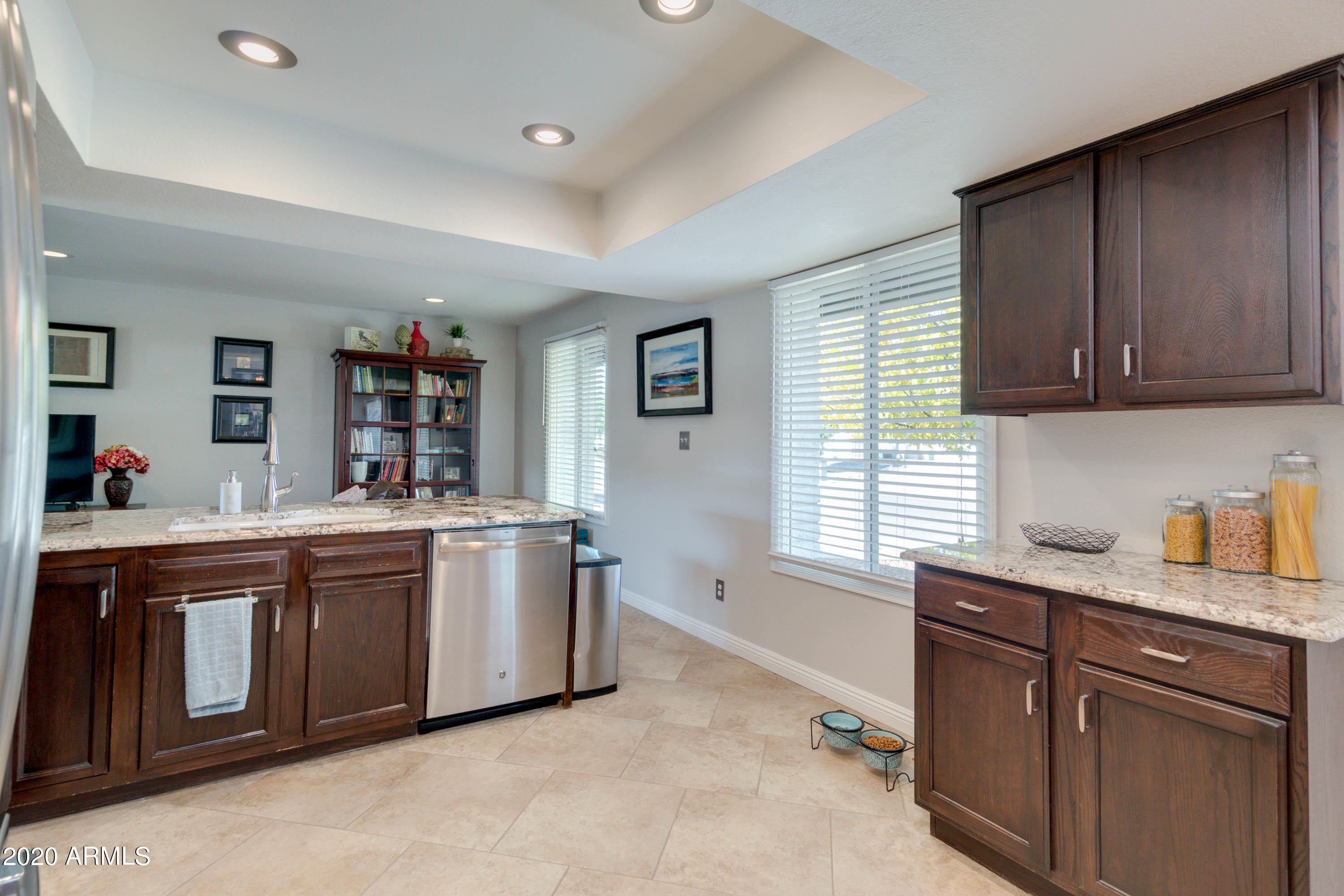 3741 East Charter Oak Road Phoenix, AZ 85032 - Photo 19 of 46 19-Charter Oak