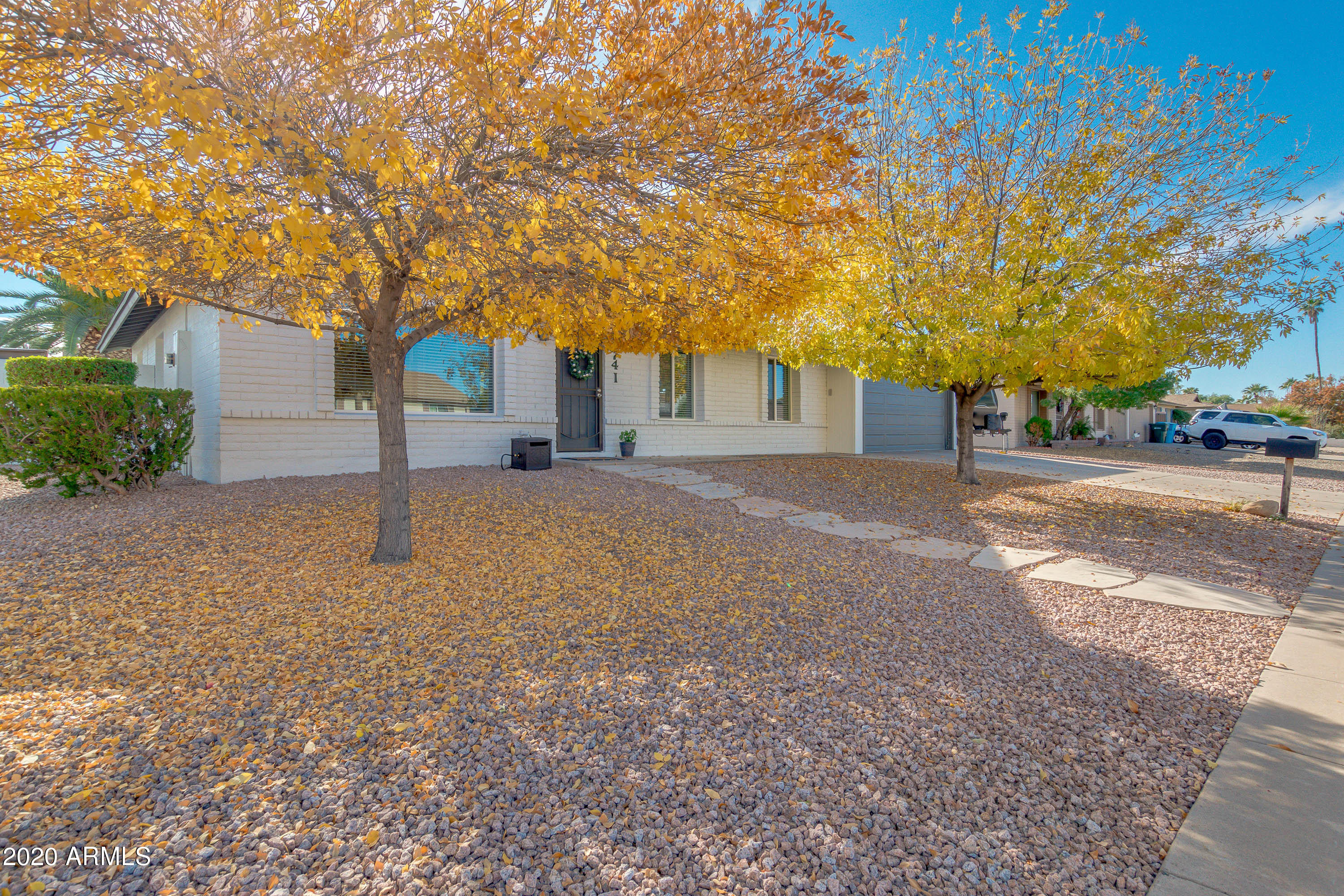 3741 East Charter Oak Road Phoenix, AZ 85032 - Photo 2 of 46 02-Charter Oak