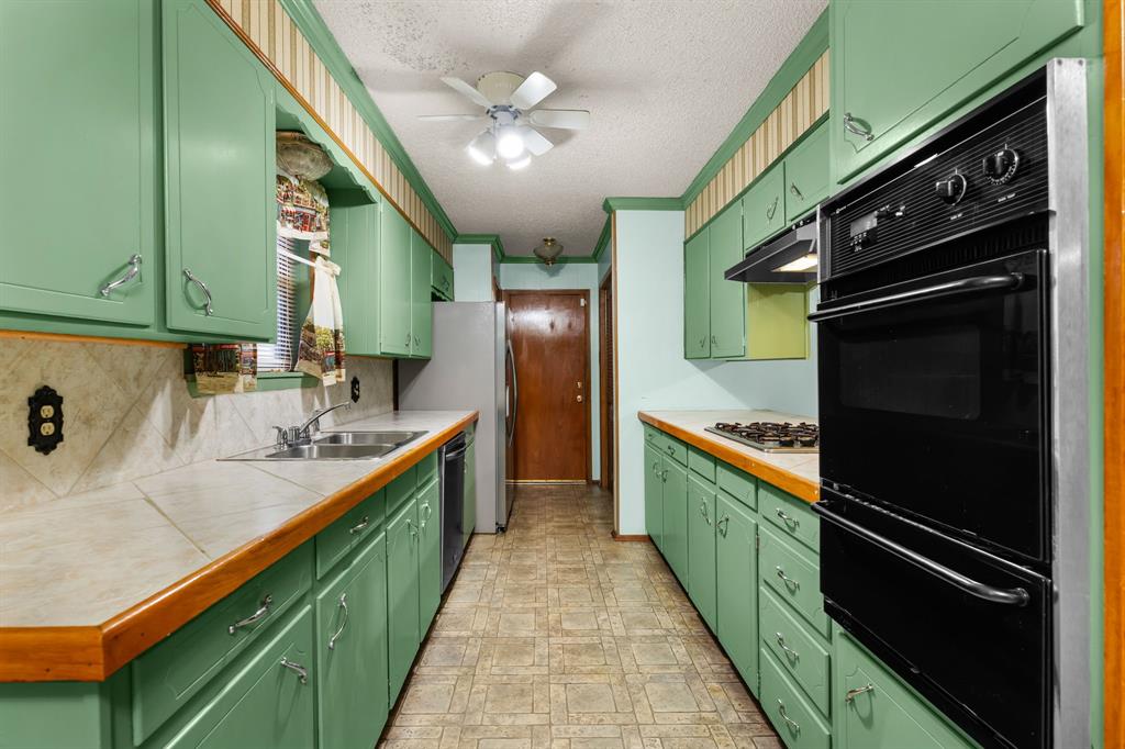 6300 Landmark Drive Waco, TX 76710 - Photo 13 of 29