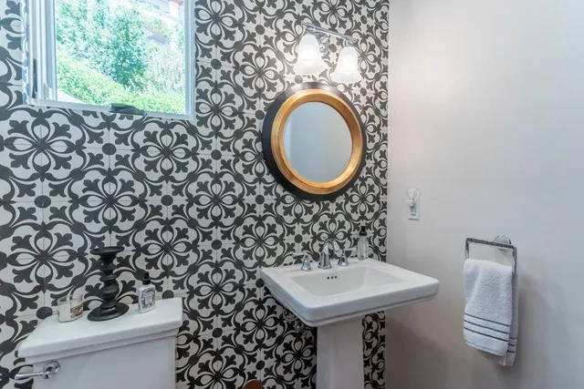 a view of ocean with ocean