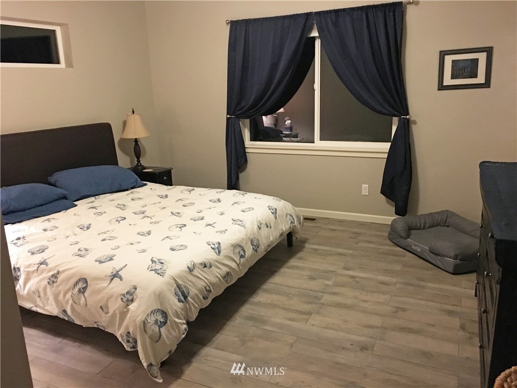 4267 Banner Road Southeast Port Orchard, WA 98366 - Photo 11 of 25 Gallery Image 11