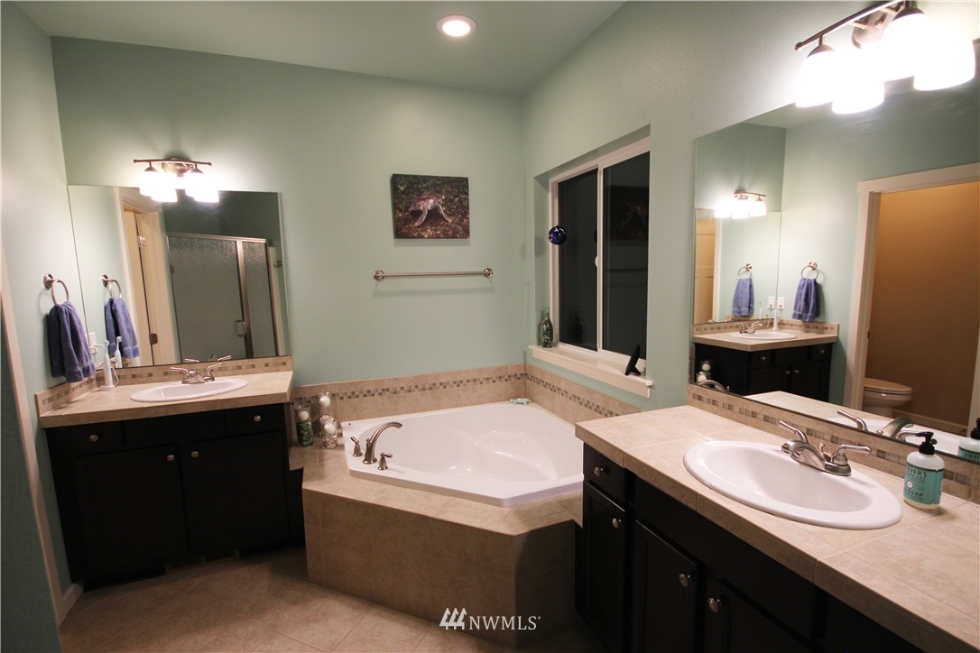 4267 Banner Road Southeast Port Orchard, WA 98366 - Photo 13 of 25 Gallery Image 13