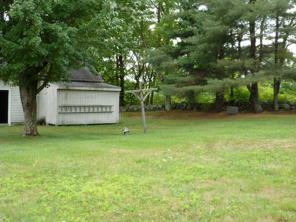 121 Windsor Road Hillsborough, NH 03244 - Photo 14 of 21