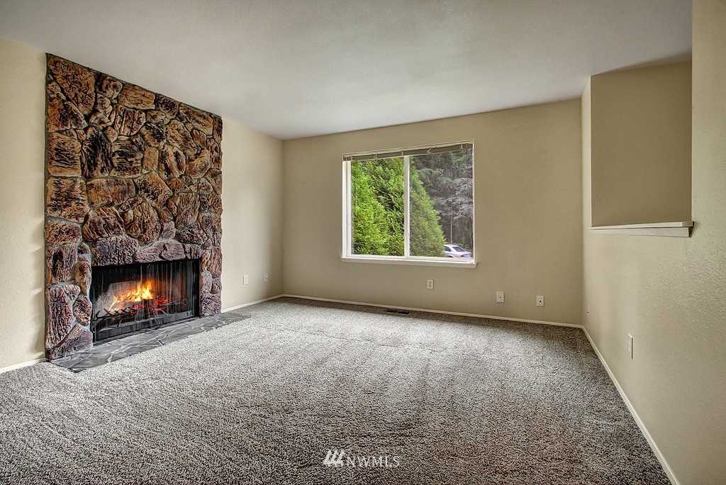13408 Southeast 168th Street Renton, WA 98058 - Photo 2 of 23 Gallery Image 2