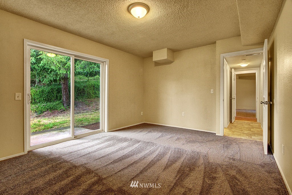 13408 Southeast 168th Street Renton, WA 98058 - Photo 12 of 23 Gallery Image 12