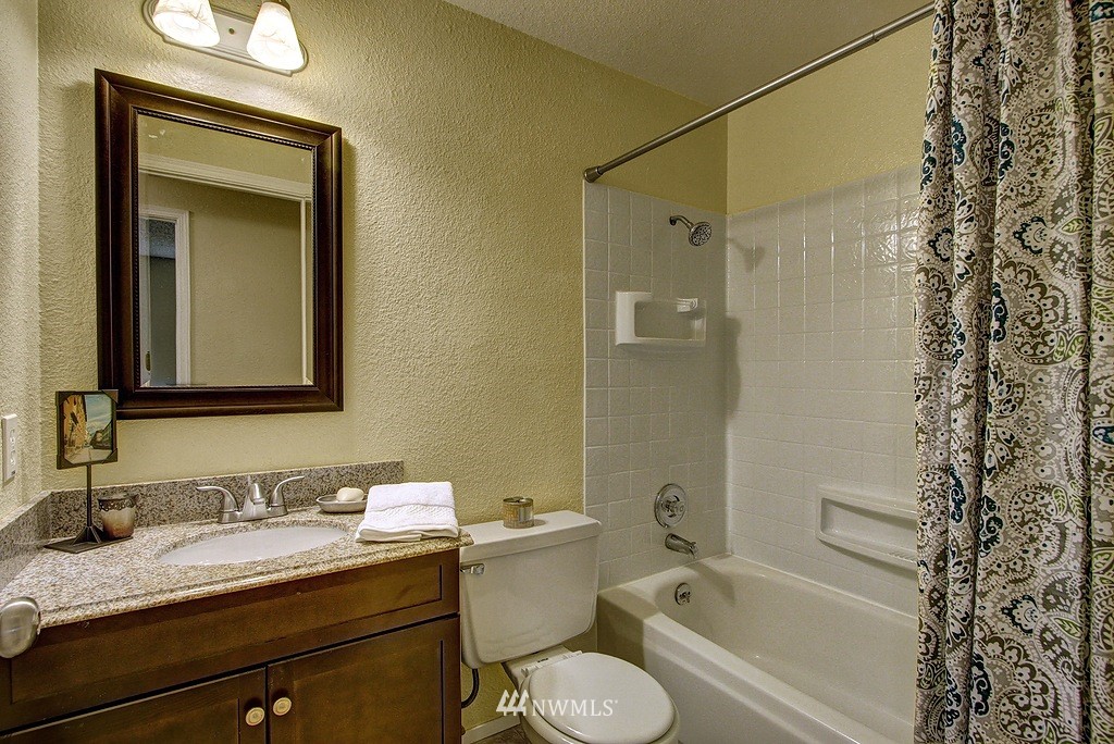 13408 Southeast 168th Street Renton, WA 98058 - Photo 8 of 23 Gallery Image 8