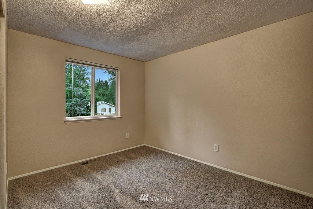 13408 Southeast 168th Street Renton, WA 98058 - Photo 10 of 23 Gallery Image 10