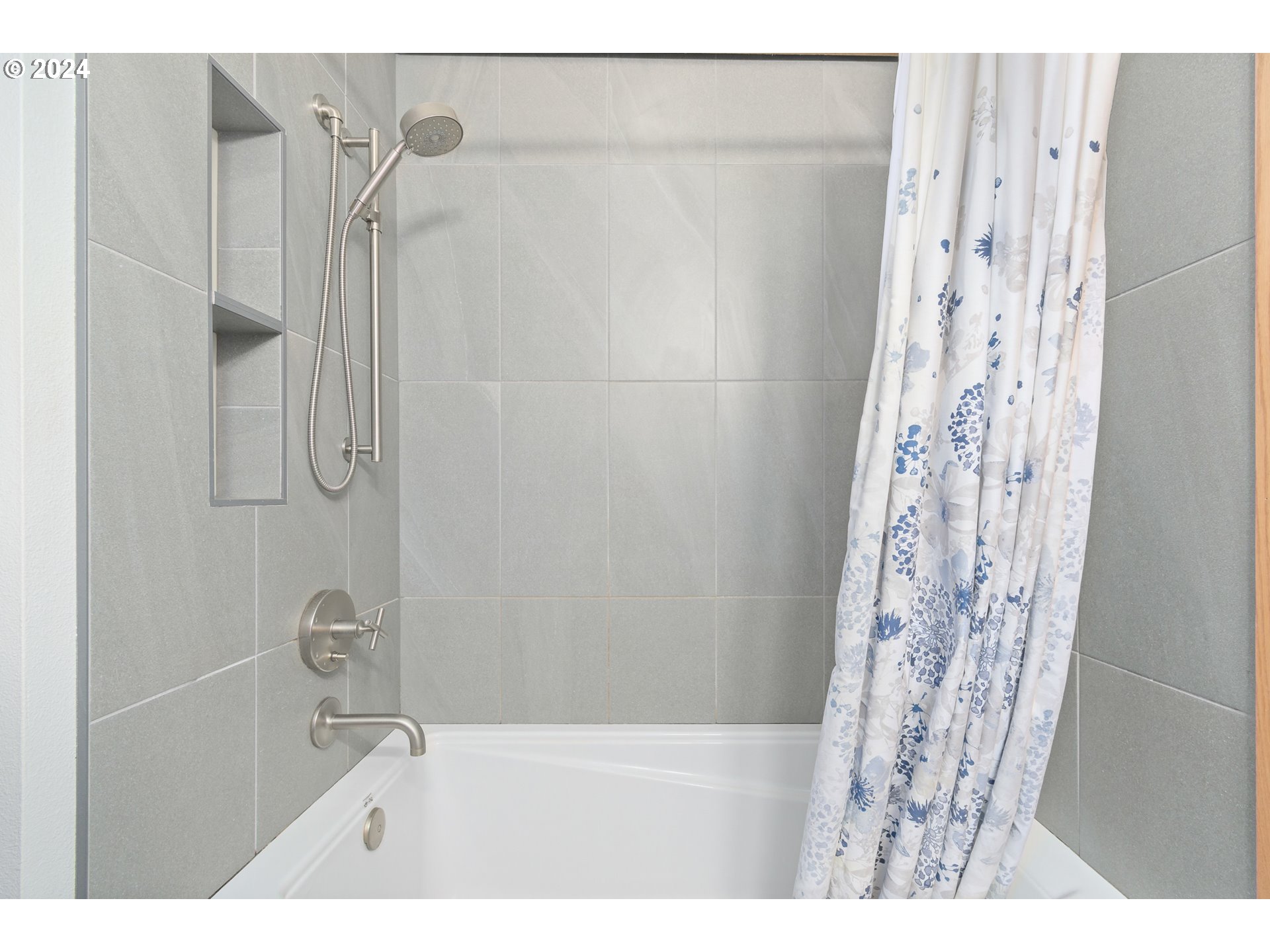 120 High Street Eugene, OR 97401 - Photo 24 of 36