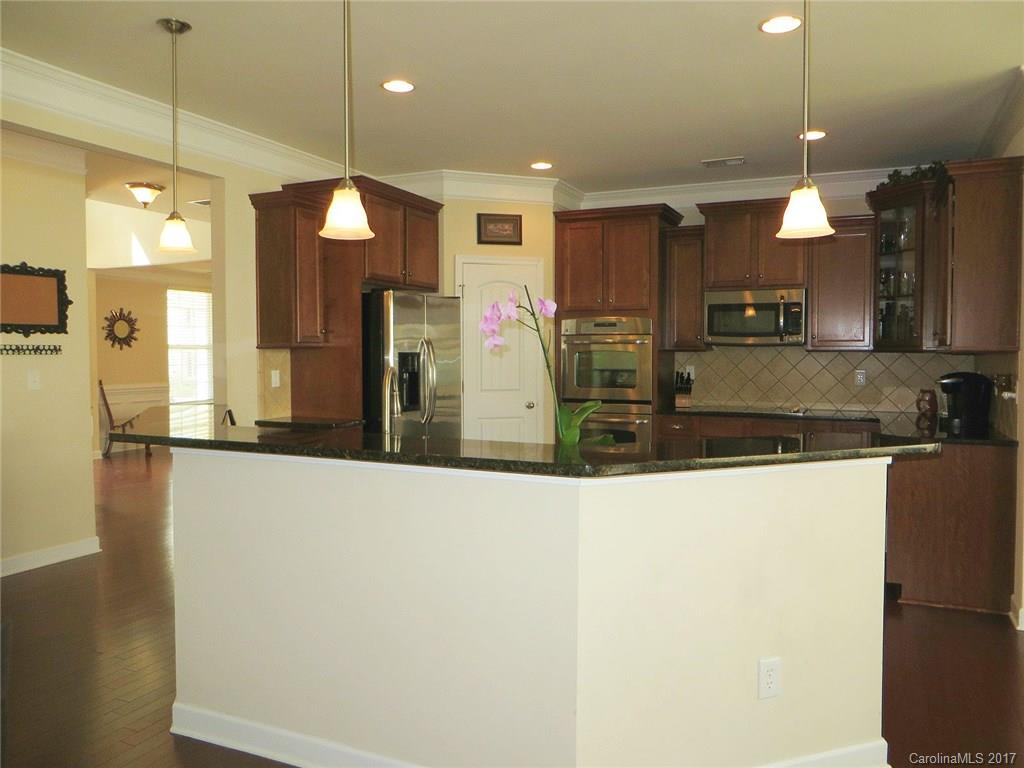 762 Trailhead Lane Fort Mill, SC 29708 - Photo 4 of 23 Gallery Image 4